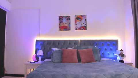 Regina online show from December 14, 12:32 pm