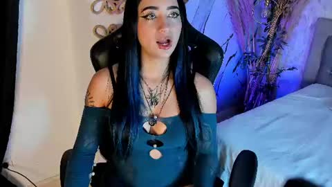   online show from August 4, 2:37 am