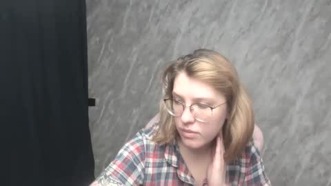 Regina online show from January 21, 3:15 am