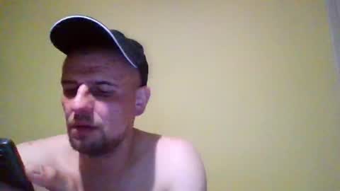 regularfucker29 online show from May 20, 9:21 pm