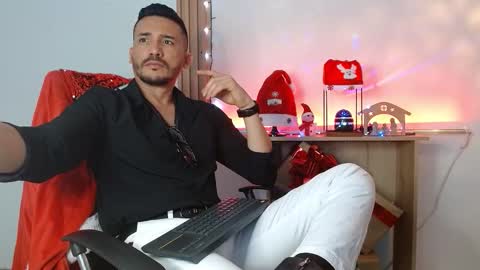   REIKO  online show from December 5, 3:20 pm