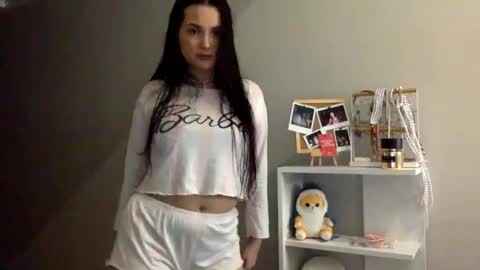 Bell online show from October 18, 9:04 pm