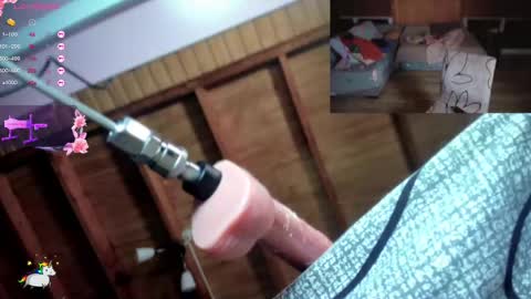 Reinacatchile online show from October 27, 12:58 am