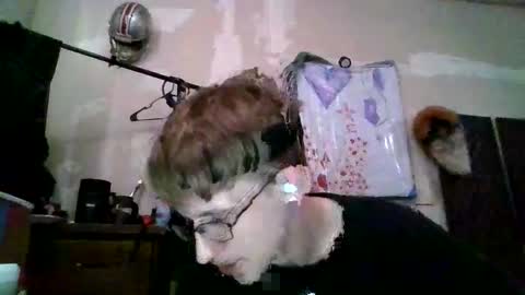 Snapshot of relytburns420 chatting on April 14, 6:58 pm tylerBurnham online show from April 14, 6:58 pm