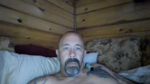 Snapshot of remington543 chatting on June 18, 2:34 am remington543 online show from June 18, 2:34 am