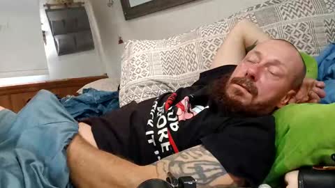 Snapshot of remshotdt chatting on December 1, 4:29 pm remshotdt online show from December 1, 4:29 pm