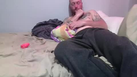 Snapshot of remshotdt chatting on February 28, 3:26 am remshotdt online show from February 28, 3:26 am