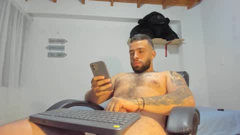 Rmy Steen online show from March 1, 3:32 am