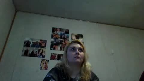 renaekayy27 online show from January 16, 9:19 pm