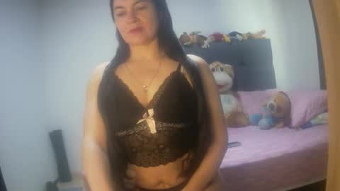 renata_hot1 online show from October 21, 9:37 pm