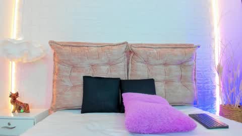 Renata online show from December 3, 5:59 am