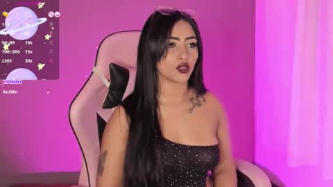 renatawilsom online show from March 18, 10:51 am