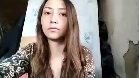 Snapshot of reneewils chatting on June 16, 9:01 am Renee online show from June 16, 9:01 am