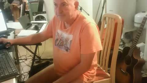 renefr online show from October 12, 9:47 pm