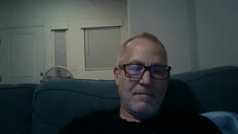 Snapshot of renewaz chatting on February 7, 3:43 am Renewaz online show from February 7, 3:43 am