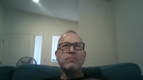 Snapshot of renewaz chatting on February 8, 8:12 pm Renewaz online show from February 8, 8:12 pm