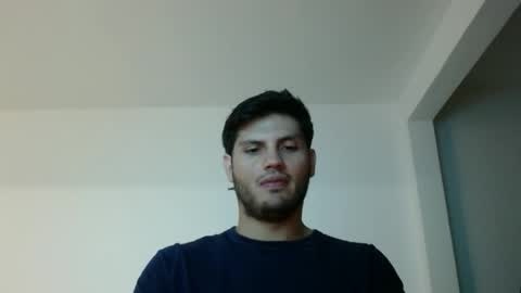 Snapshot of residentevilxxx chatting on March 19, 12:14 am residentevilxxx online show from March 19, 12:14 am