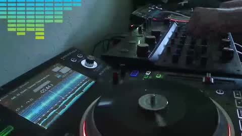 GearPorn online show from March 21, 9:51 pm