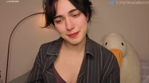 Ewiwi online show from November 17, 4:35 pm