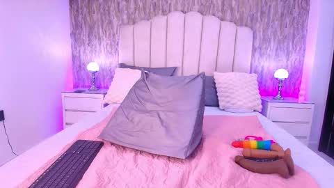 REVEN online show from January 15, 3:11 am