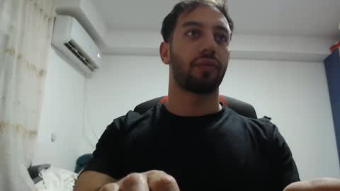 Snapshot of revivedunknown chatting on January 12, 9:51 pm Chris online show from January 12, 9:51 pm