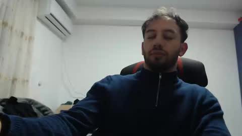 Snapshot of revivedunknown chatting on February 13, 6:48 pm Chris online show from February 13, 6:48 pm