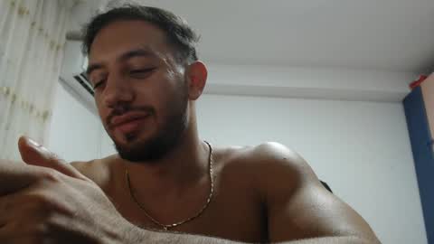 Snapshot of revivedunknown chatting on September 10, 9:15 pm Chris online show from September 10, 9:15 pm