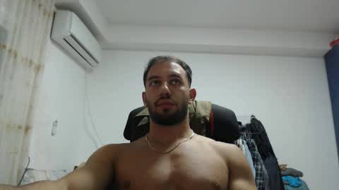 Snapshot of revivedunknown chatting on October 17, 4:20 pm Chris online show from October 17, 4:20 pm