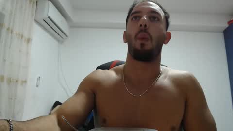 Snapshot of revivedunknown chatting on October 19, 3:12 pm Chris online show from October 19, 3:12 pm