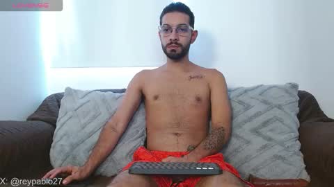 Snapshot of reypablo1 chatting on November 21, 8:40 pm REY PABLO Independent online show from November 21, 8:40 pm