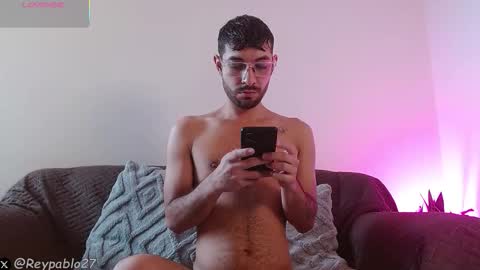 Snapshot of reypablo1 chatting on February 15, 9:33 pm REY PABLO Independent online show from February 15, 9:33 pm