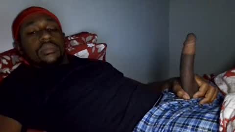 Snapshot of rfryre chatting on August 2, 11:19 am Taye online show from August 2, 11:19 am