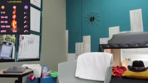 Rhaegal online show from December 22, 6:48 pm