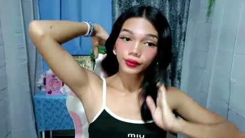 rhiana_slut online show from November 21, 8:29 pm