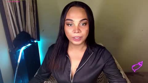 Snapshot of rhianasollway69 chatting on December 22, 11:18 am rhianasollway69 online show from December 22, 11:18 am
