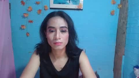 rhianesassy online show from December 28, 3:15 am
