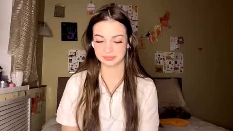 Anna online show from December 1, 3:06 pm