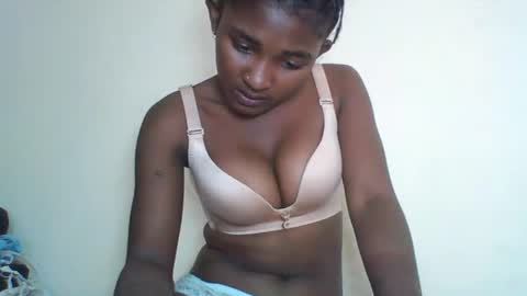 rhoanna online show from July 9, 10:08 am