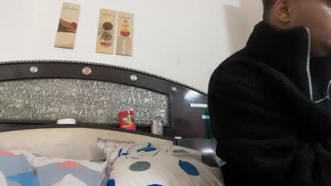 Snapshot of rhythmhates chatting on December 16, 6:51 am Rhythm Hates online show from December 16, 6:51 am