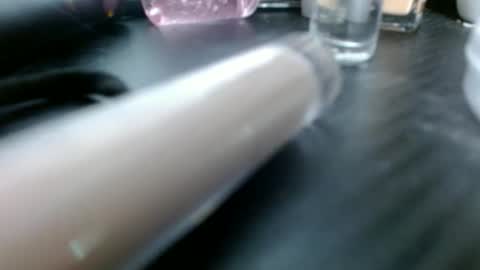 riana online show from April 4, 10:57 am