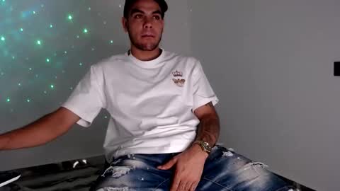 juan online show from April 16, 1:28 am