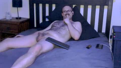 Snapshot of ric_1999 chatting on February 22, 9:19 am Ric online show from February 22, 9:19 am