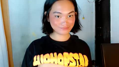 Snapshot of ricadelight chatting on March 17, 2:42 pm ricadelight online show from March 17, 2:42 pm