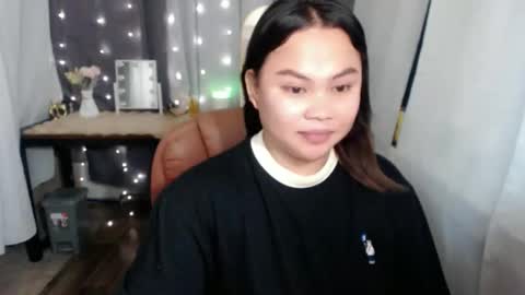 Snapshot of ricahotasain_05 chatting on March 19, 4:55 pm Rica online show from March 19, 4:55 pm