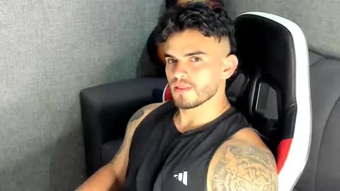 ricardogonzalez666 online show from October 19, 5:46 pm