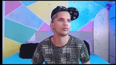 rich and kitty  online show from March 14, 4:18 am