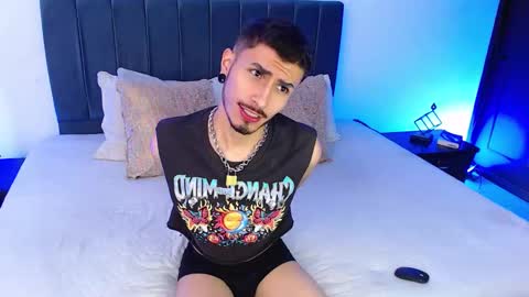 Snapshot of richard_carter_ chatting on February 19, 5:49 am Richard online show from February 19, 5:49 am