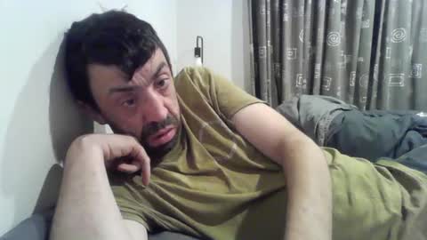 Snapshot of richard_hot27_ chatting on June 19, 9:35 am Richard online show from June 19, 9:35 am