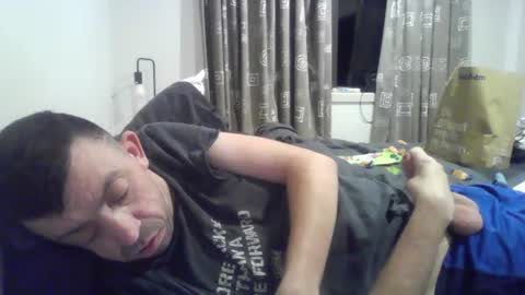 Snapshot of richard_hot27_ chatting on June 30, 9:32 am Richard online show from June 30, 9:32 am