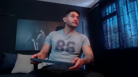 Snapshot of richard_milleer chatting on November 21, 2:16 pm Ricardo online show from November 21, 2:16 pm